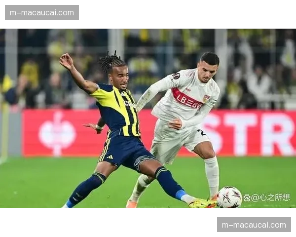 阿斯顿维拉三连败暴露体能瓶颈，欧联杯消耗影响联赛抢分节奏